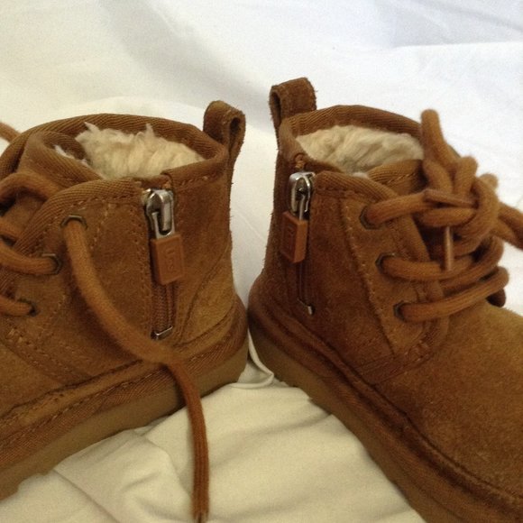 Numel II uggs unisex kids